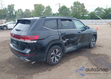 2024 Volkswagen Atlas 2.0T Se z USA, uszkodzony, nr VIN 1V2LR2CA7RC587262